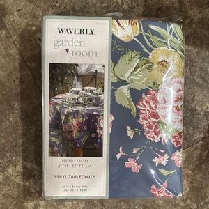 BNIB Waverly Garden Room Heirloom Vinyl Tablecloth - Blue and Floral